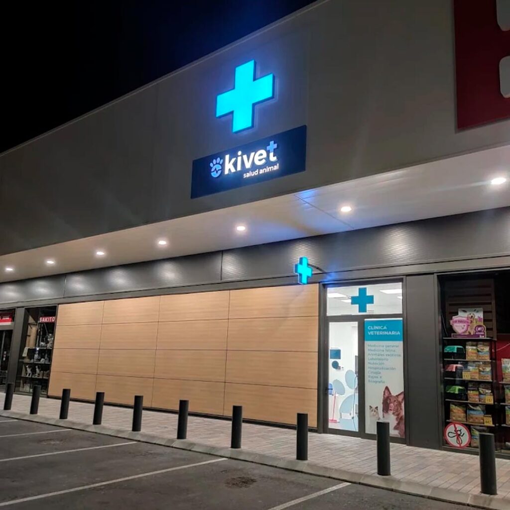 clinicas-veterinarias-en-cordoba-kivet-los-patios